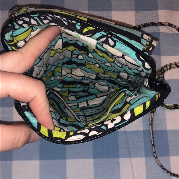 Vera Bradley mini Crossbody - Picture 4 of 5